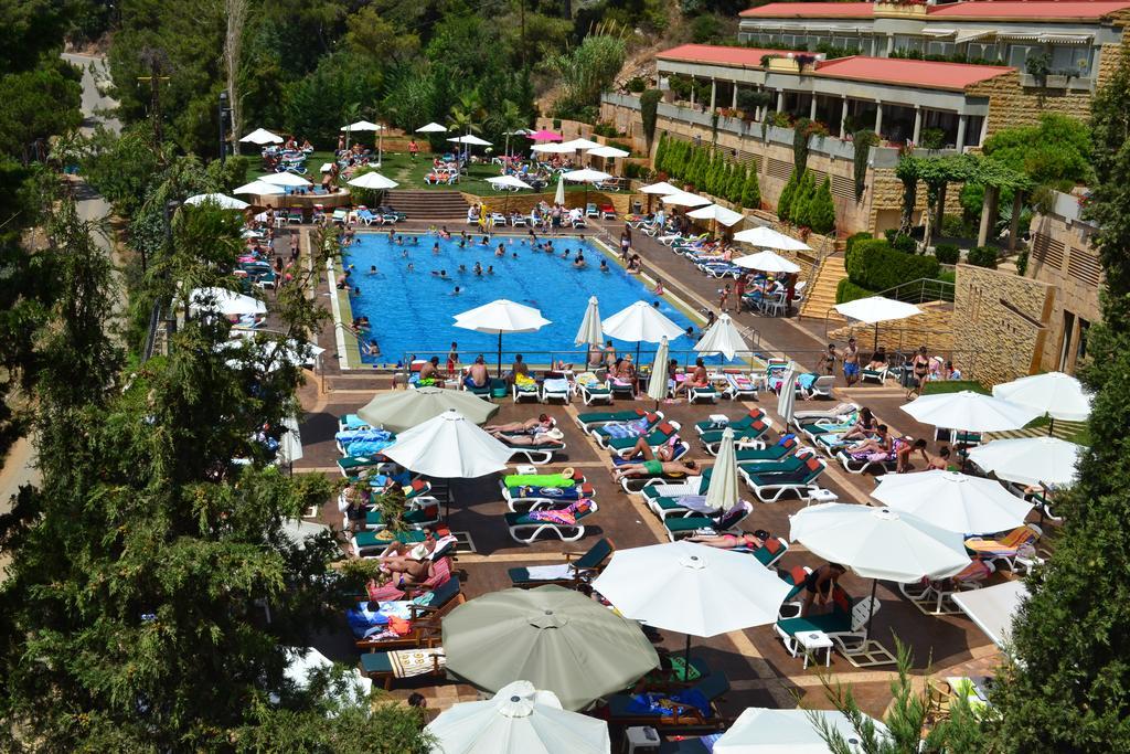 Monteverde Hotel Beit Mery Екстер'єр фото