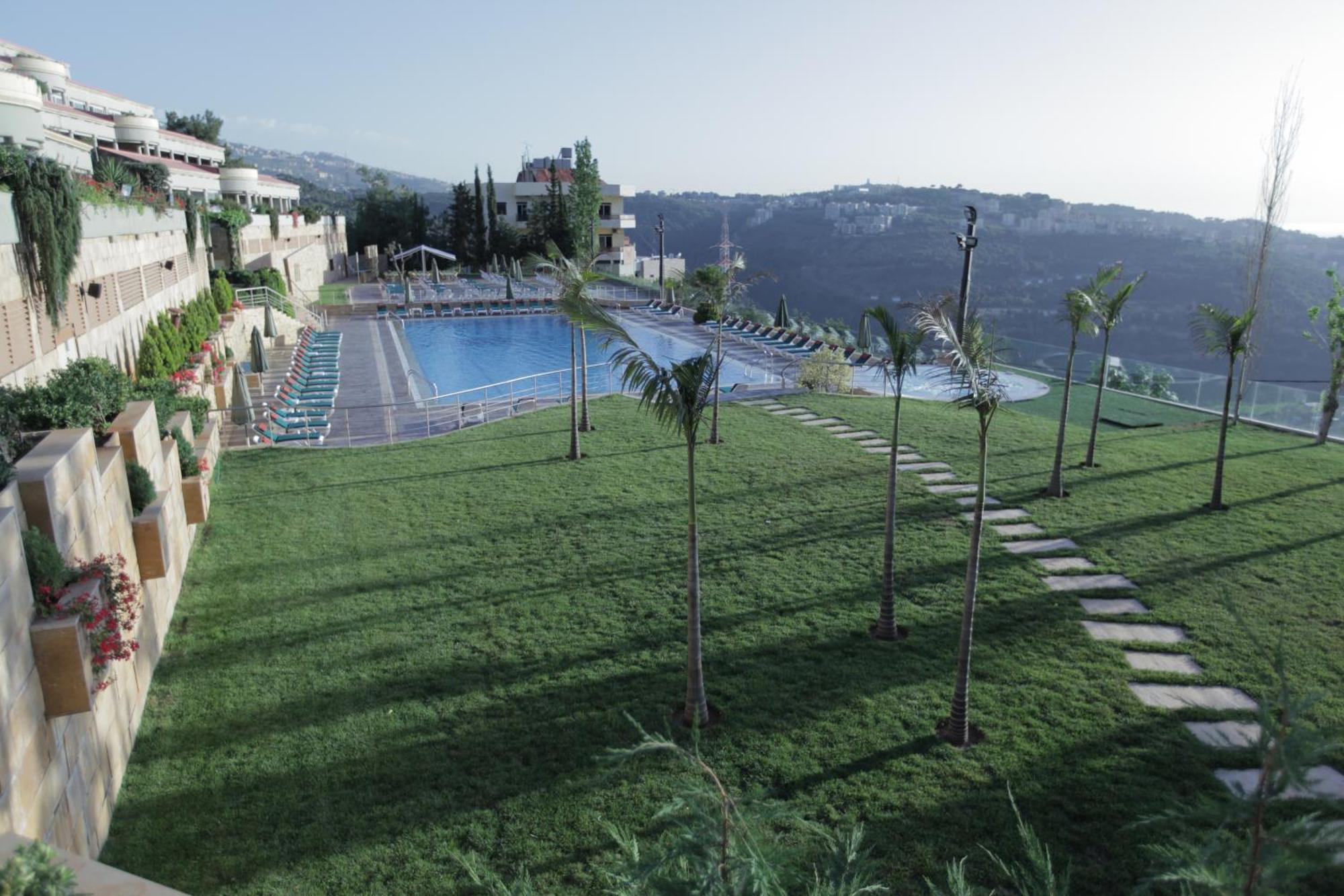 Monteverde Hotel Beit Mery Екстер'єр фото