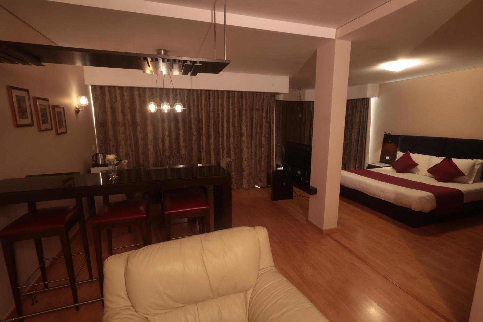 Monteverde Hotel Beit Mery Екстер'єр фото
