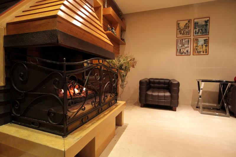 Monteverde Hotel Beit Mery Екстер'єр фото