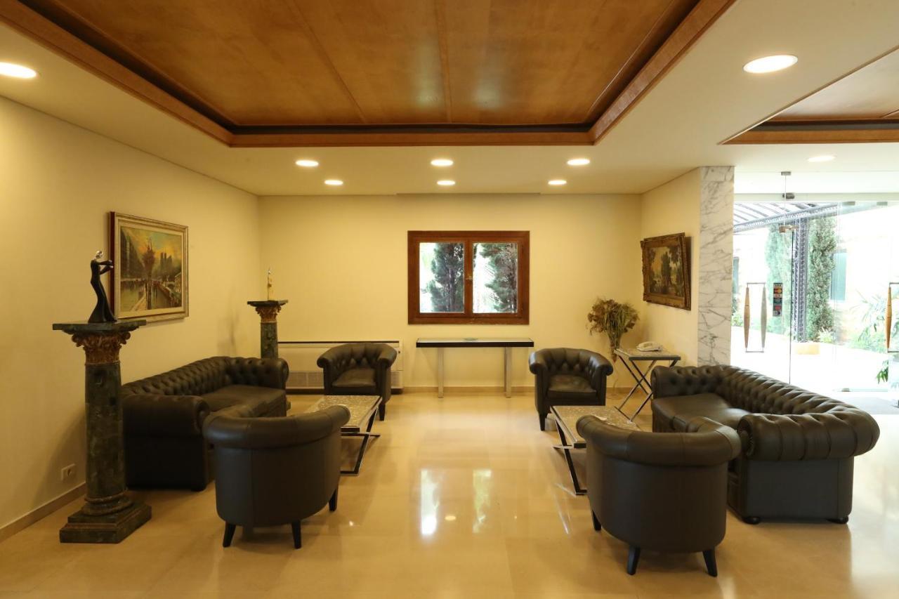 Monteverde Hotel Beit Mery Екстер'єр фото
